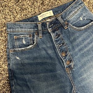 Abercrombie & Fitch curve love ultra high rise. Size 25/0